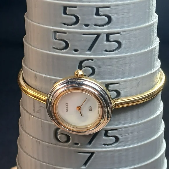 Gucci 11/12 Bezel Change Gold Tone Watch Authentic & Working - Picture 11 of 13